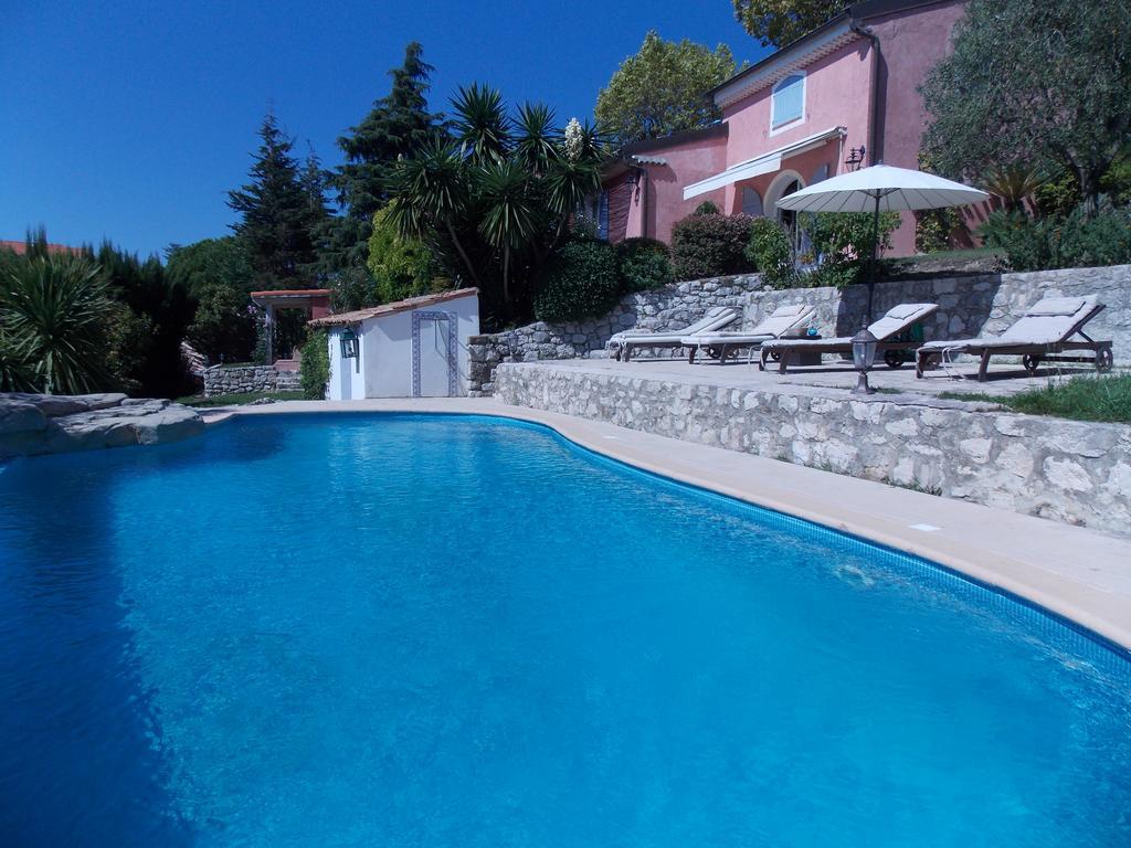 Le Mas De L'Aighetta Bed and Breakfast Èze Esterno foto